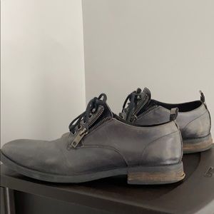 Diesel lows rise boots.